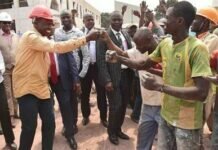 President Ruto urges young Africans to focus their energy on tackling existing problems